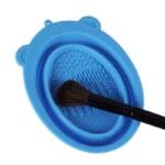 Makeup Brush Foldable Cleaning Pad - 1 Piece - Image 4